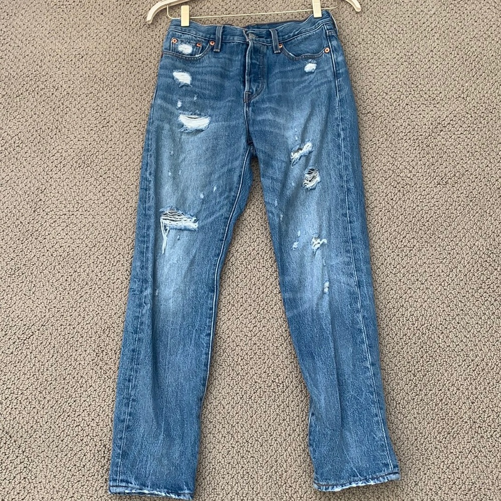 Levi’s High rise jeans
